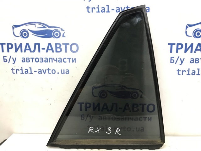Задня кватирка права 6812348110 TOYOTA