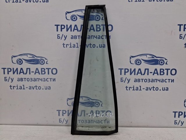 Куточок задніх правих дверей 6812360221 TOYOTA