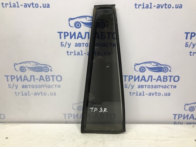 Куточок задніх правих дверей 6812360231 TOYOTA