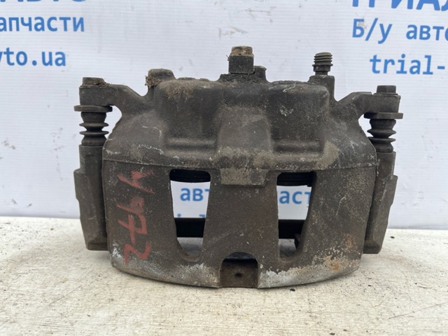 Супорт гальмівний, передній, лівий 68144161AA CHRYSLER