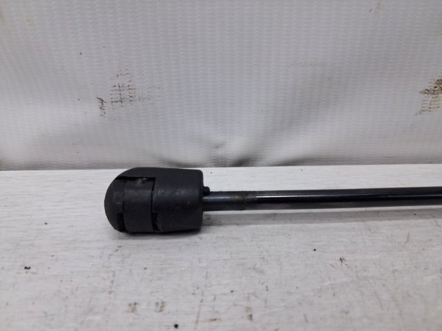 Стійка капота 68156156AB CHRYSLER