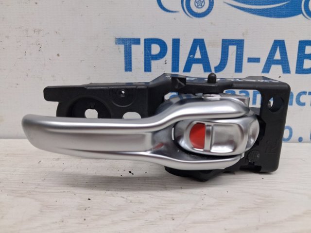 Ручка дверей в зборі 68227250AA CHRYSLER