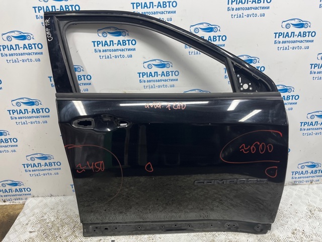 Пасажирські передні двері 68242542AA CHRYSLER