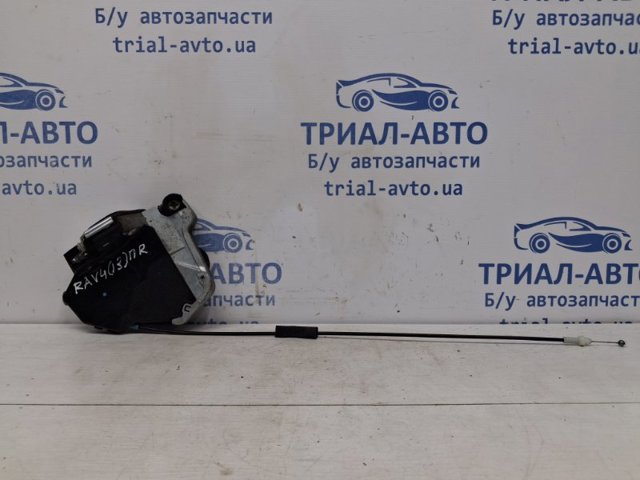 Внутрішній дверний замок 6903053080 TOYOTA