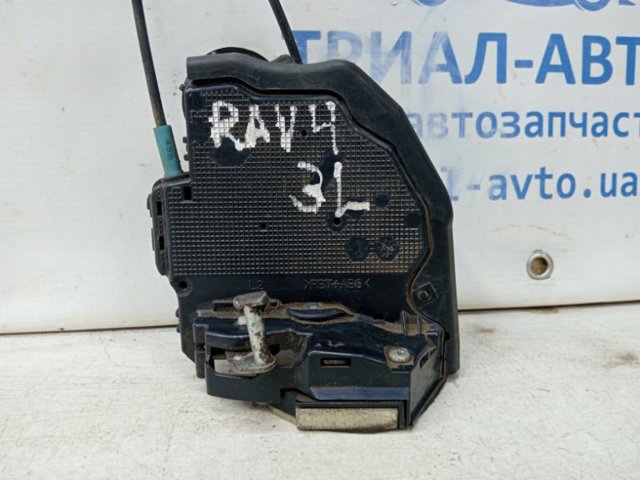 Замок задніх дверей, лівих 6906042020 TOYOTA