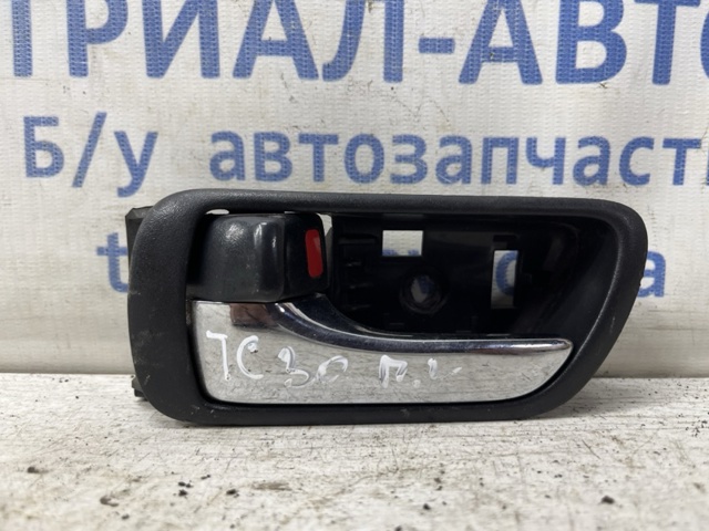 Дверна ручка внутрішня ліва передня/задня 6920633040B1 TOYOTA