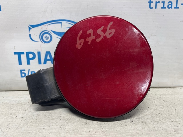 Лючок паливного бака 695102P000 HYUNDAI