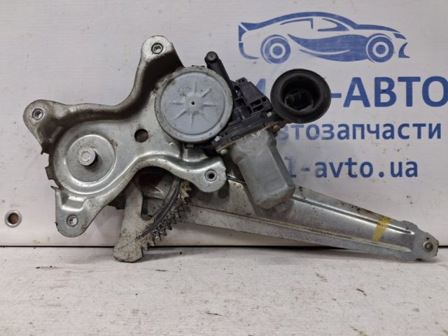 Механізм стеклопод'емника двері задньої, лівої 6980433050 TOYOTA