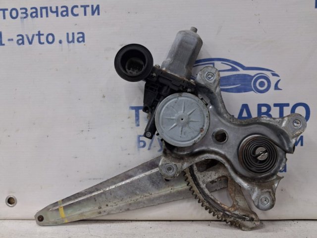 Механізм стеклопод'емника двері задньої, лівої 69804AA020 TOYOTA
