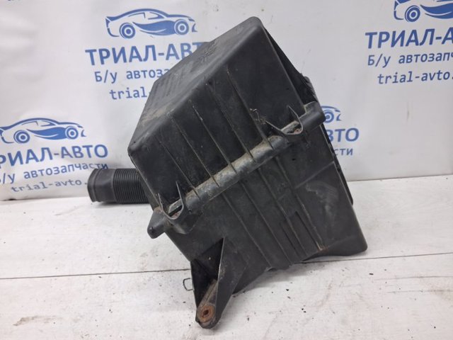 Коробка фільтра 6Q0129607AR VAG