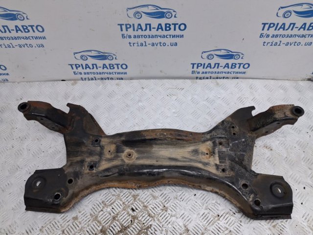 Балка кріплення коробки передач 6R0199315G VAG