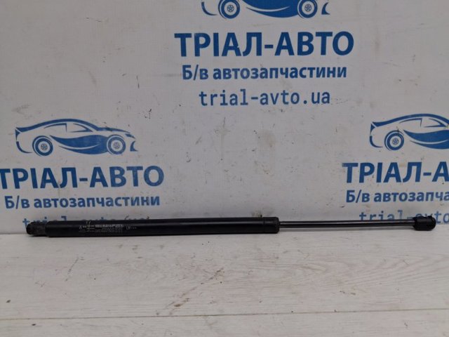 Амортизатор ляди 7145031000 SSANG YONG
