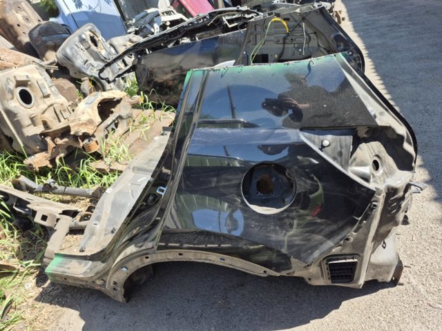Бічна частина задня ліва 715033UC00 HYUNDAI