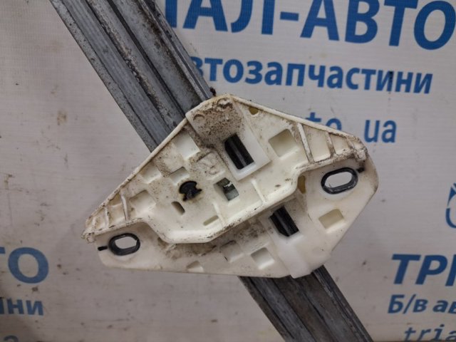 Механізм склопідіймача дверей передніх, правих 72210SEAG01 HONDA