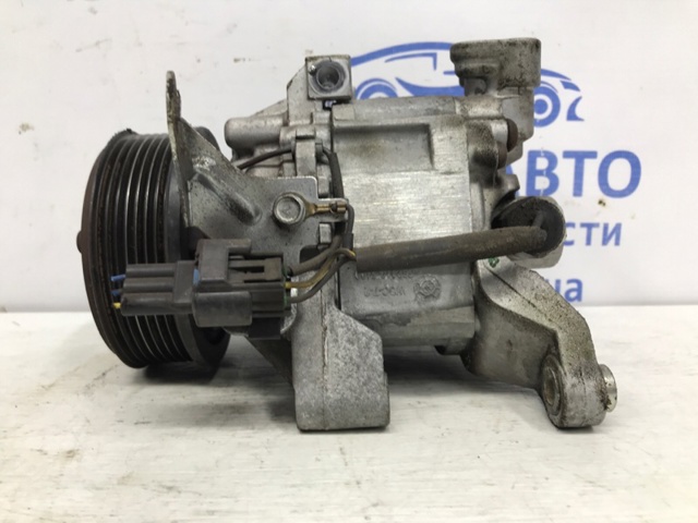 Компресор холодоагенту 73111FJ020 SUBARU