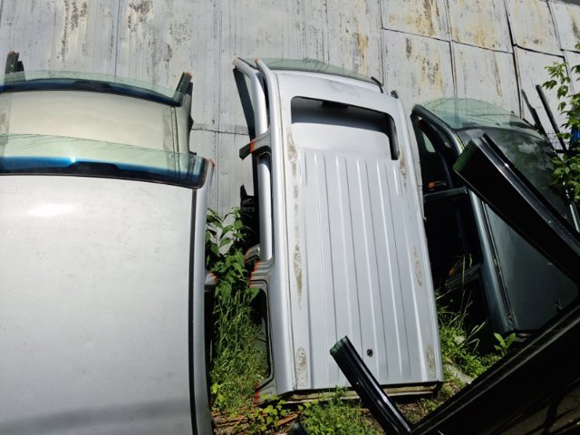 Дах 73112EB332 NISSAN