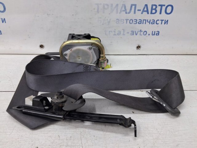 Ремені безпеки 7321060540B0 TOYOTA