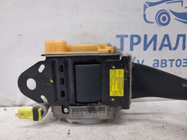 Ремінь безпеки передній лівий 7322005051C0 TOYOTA