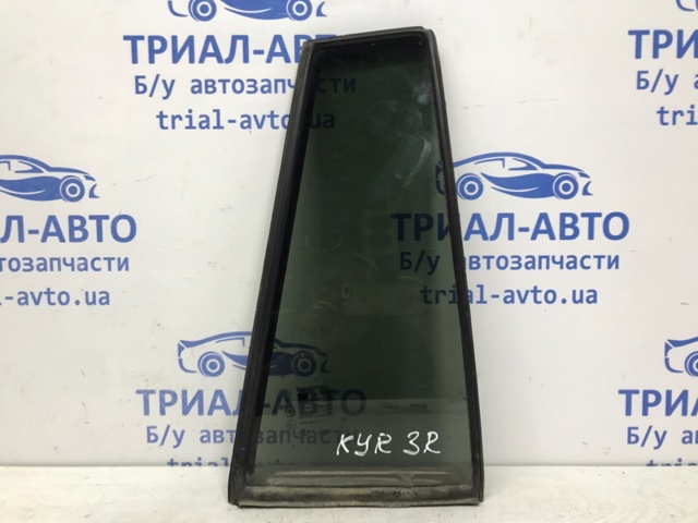 Куточок задніх правих дверей 7338309010 SSANG YONG