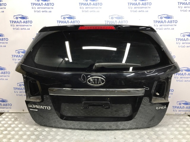 Двері багажника 737002P010 HYUNDAI
