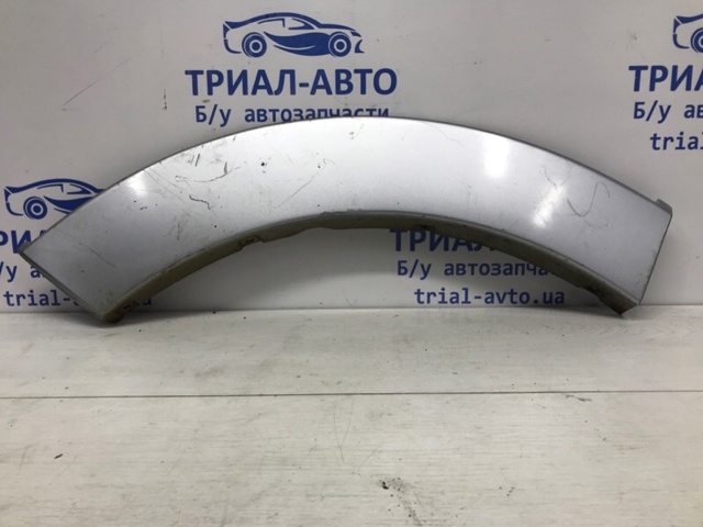 Молдинг арки колеса заднього, правий 7420A082HA MITSUBISHI