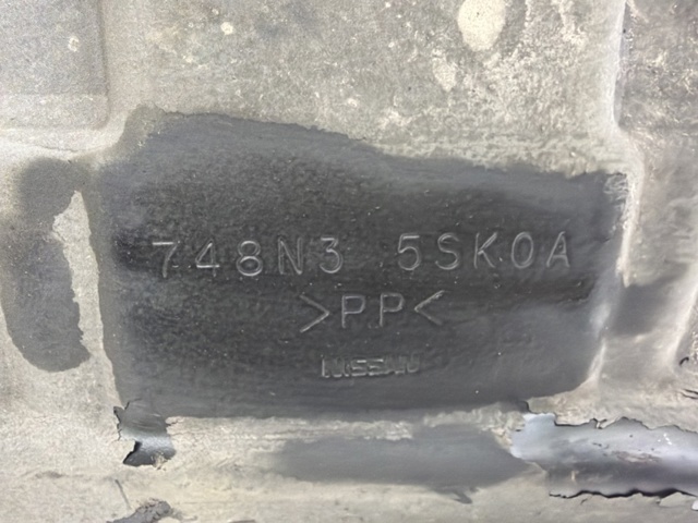 Деталі підлоги (основа кузова або підлоги) 748N35SK0A NISSAN