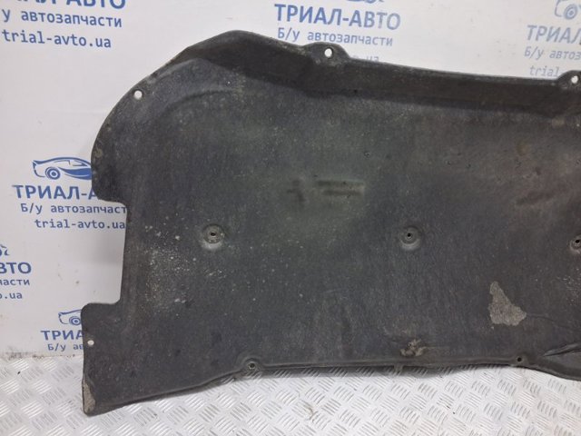 Шумоізоляція капота Suzuki Grand Vitara JB