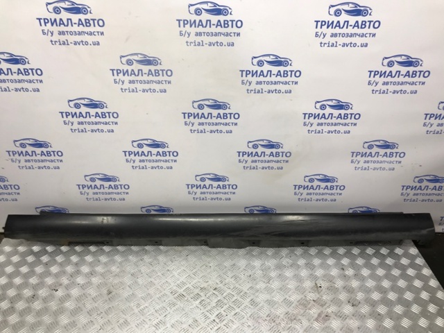 Накладка зовнішня (молдинг) порога, правий 7585105901 TOYOTA