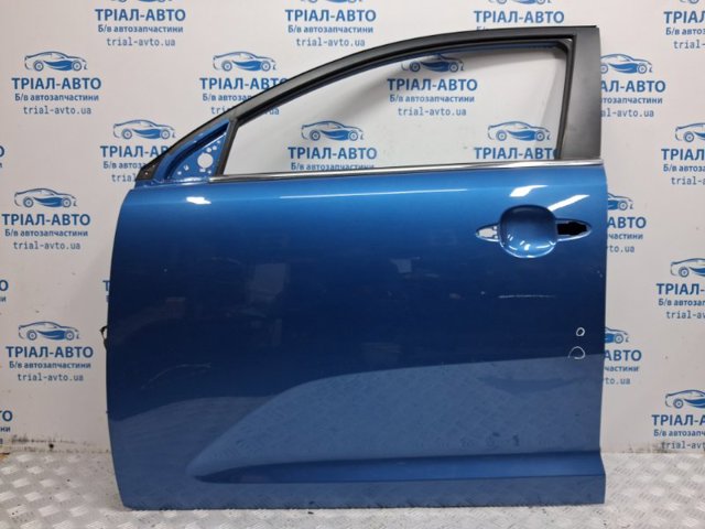 Двері кабіни 760033W000 HYUNDAI