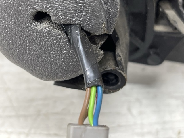 Ліве бічне дзеркало 7632A163 MITSUBISHI
