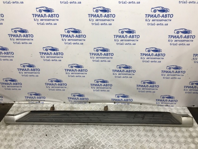 Накладка підніжки 7656A044HA MITSUBISHI