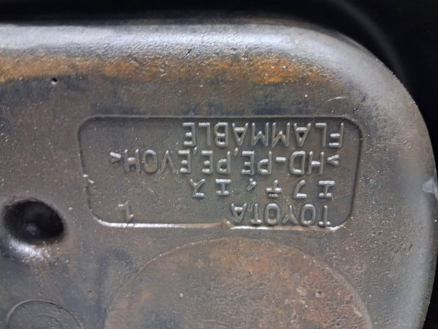 Бензобак 770013D530 TOYOTA