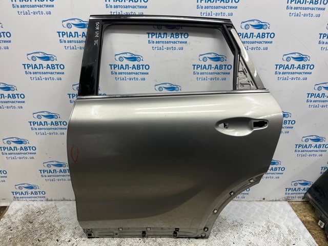 Двері пасажирськи задні ліві 77003C6000 HYUNDAI