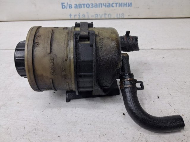 Бачок насоса ГПР Nissan Primastar