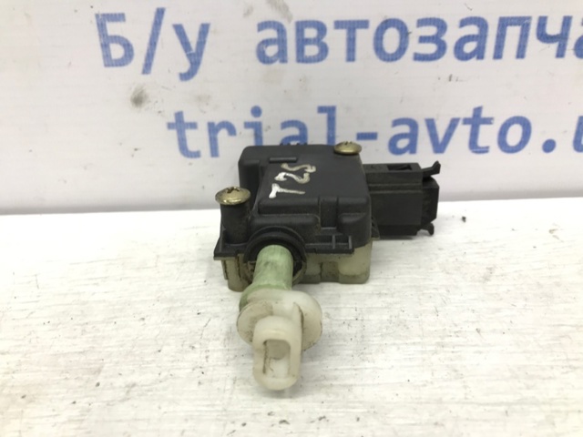 Лічинка замка паливного бака 7703005010 TOYOTA