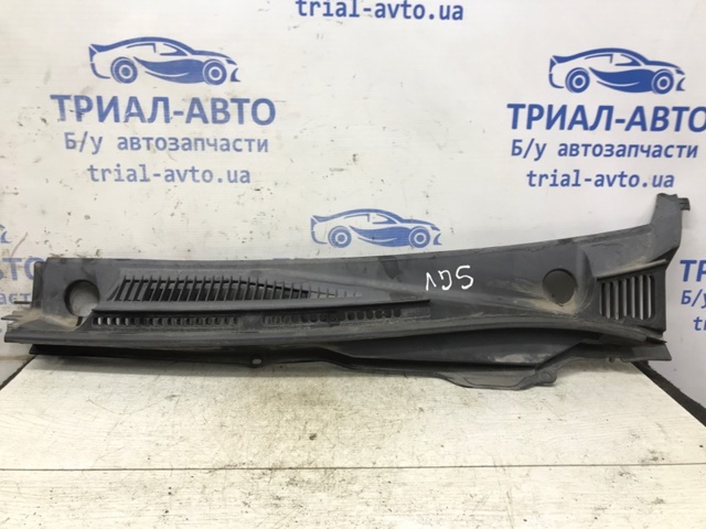 Водостік лобового скла, жабо 7732065J00 SUZUKI
