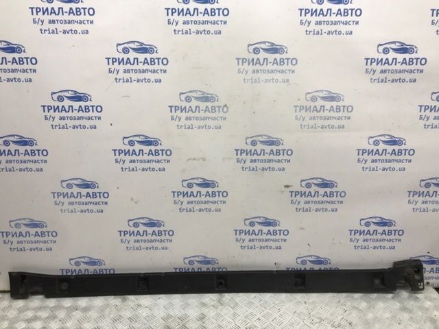 Накладка зовнішня (молдинг) порога, лівий 7766065J00 SUZUKI