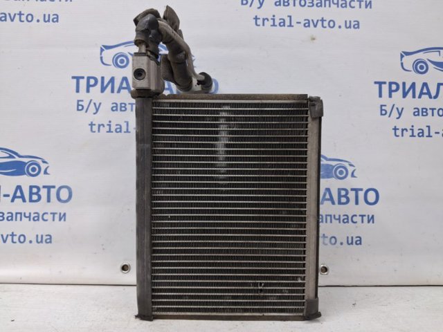 Випарник 7810A036 MITSUBISHI