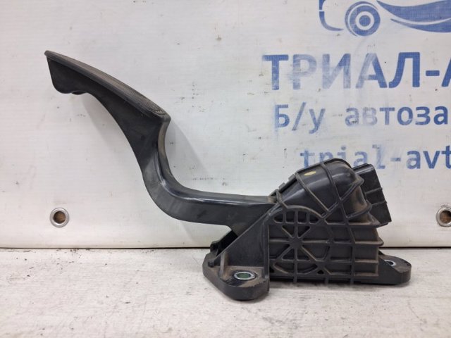 Підаль газу 7812008020 TOYOTA