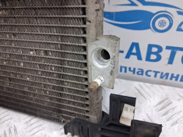Конденсатор системи охолодження системи 7812A394 MITSUBISHI