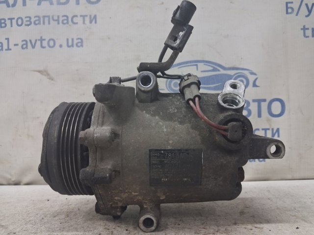 Компресор кліматичної установки Mitsubishi Colt VII