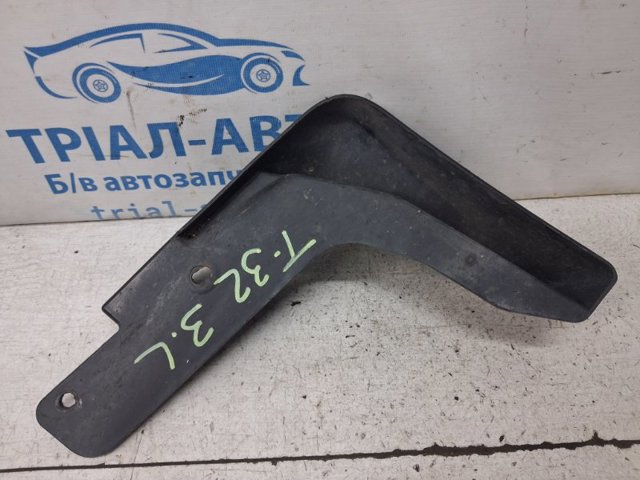 Бризковики задній, лівий 788134CE0A NISSAN