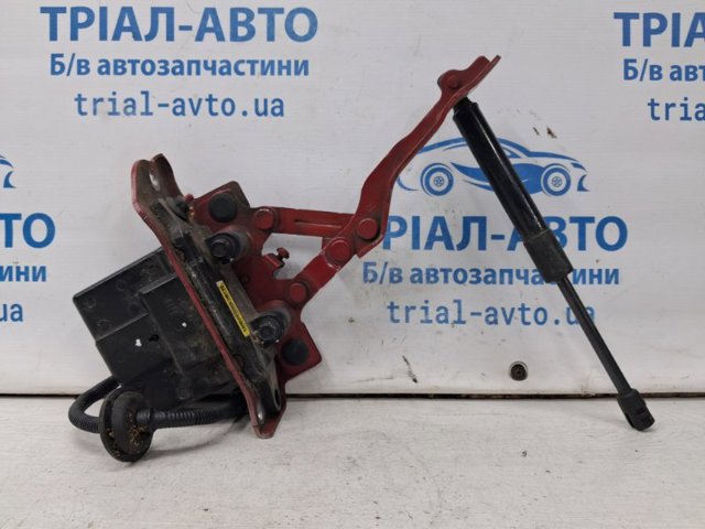 Завіс капота, правий 791602W000 HYUNDAI