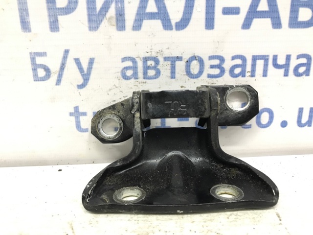 Петля задніх лівих дверей 794102D000 HYUNDAI