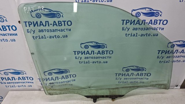 Скло передніх дверей, правих 80300EB310 NISSAN