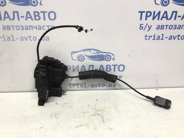Внутрішній дверний замок 805020002R RENAULT