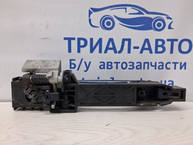 Ручка передньої двері зовнішня 80640EB33A NISSAN