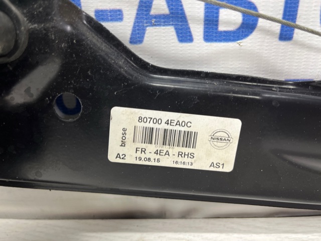 Механізм склопідіймача дверей передніх, правих 807004EA0C NISSAN