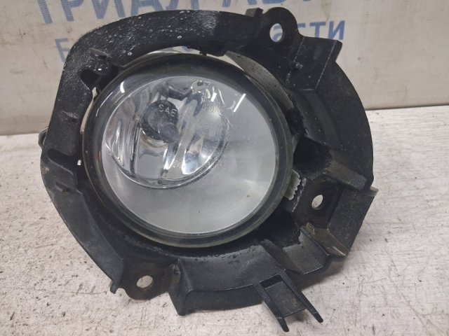 Протитуманка права 812100D040 TOYOTA