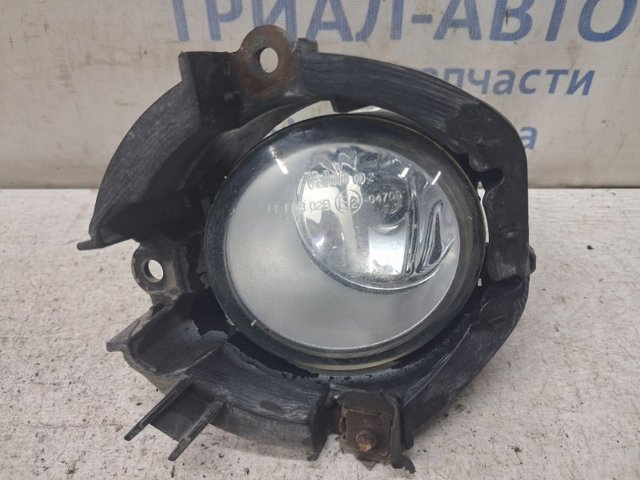 Протитуманка ліва Toyota Camry VI